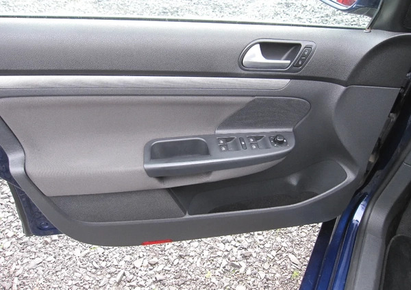 Volkswagen Golf cena 16900 przebieg: 186340, rok produkcji 2008 z Leszno małe 232